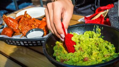 230127101932 super bowl food cost chicken wings guacamole restricted super 169 JFzvCJnow-trending
